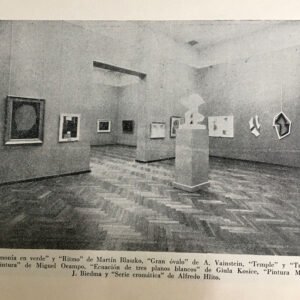 Vista de las salas de arte concreto en el Museo Nacional de Bellas Artes, 1952
